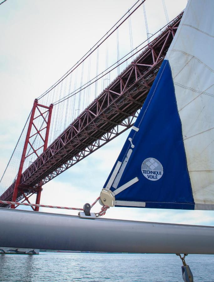 Stay In A Boat - Lisboa Exterior foto